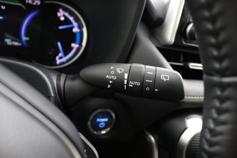 Toyota RAV4 - 2.5 Hybrid Executive 32
