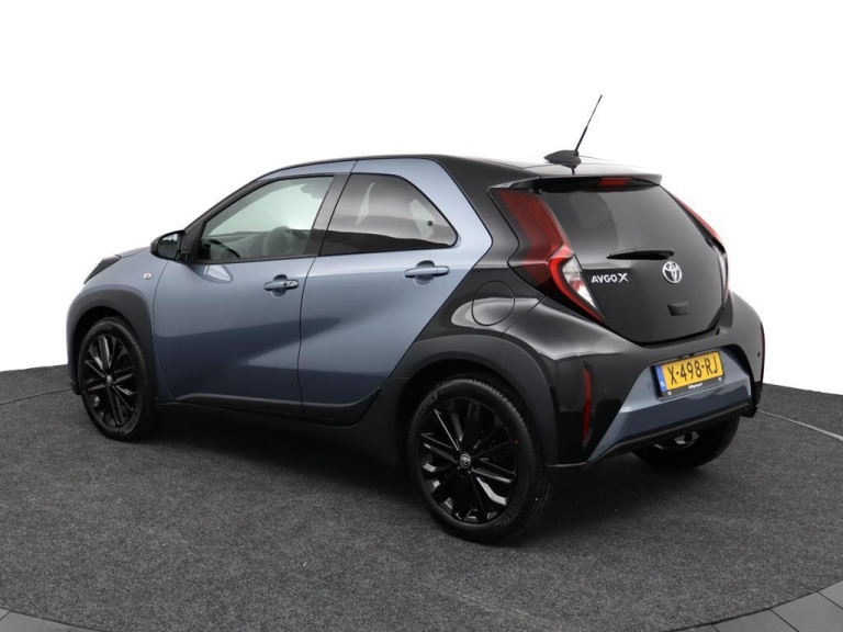 Toyota Aygo X - 1.0 VVT-i MT Premium 10