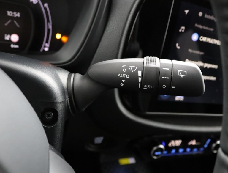 Toyota Aygo X - 1.0 VVT-i MT Premium 29