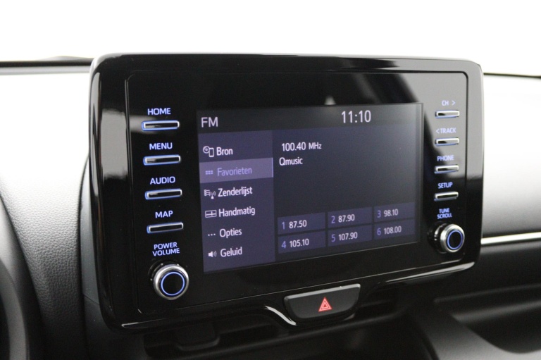 Toyota Yaris - 1.5 Hybrid Dynamic 8