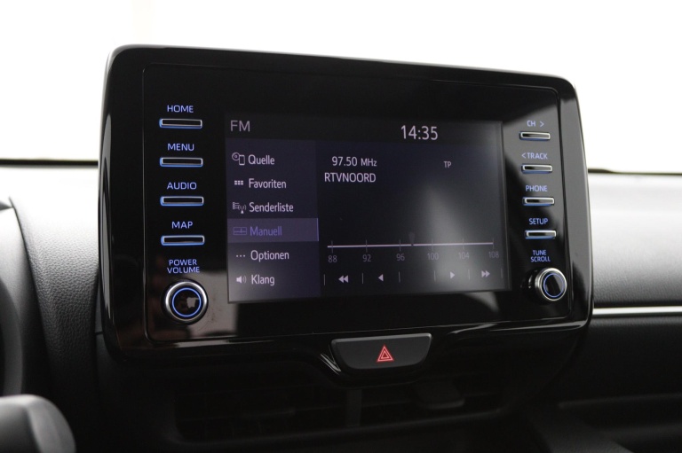 Toyota Yaris - 1.5 Hybrid 115 Dynamic 8