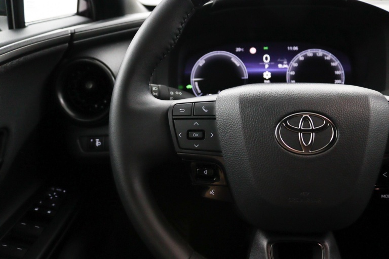 Toyota C-HR - 1.8 Hybrid 140 Business Plus 20