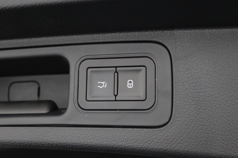 BYD SEAL U - 1.5 DM-i FWD Boost 39