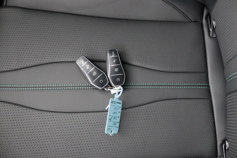 BYD SEAL U - 1.5 DM-i FWD Boost 9