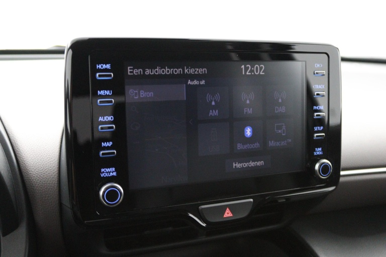 Toyota Yaris Cross - 1.5 Hybrid Adventure 8