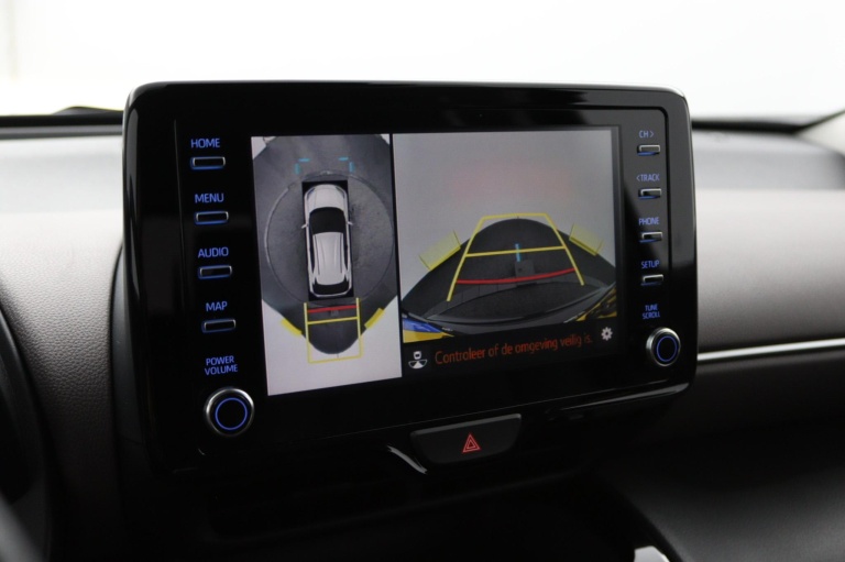 Toyota Yaris Cross - 1.5 Hybrid Adventure 9