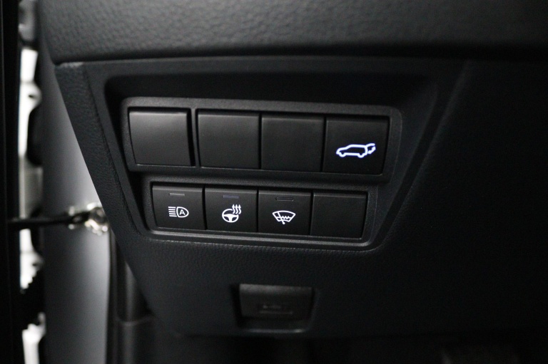 Toyota Yaris Cross - 1.5 Hybrid First Edition 29