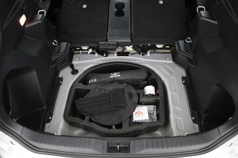 Toyota Yaris Cross - 1.5 Hybrid First Edition 33
