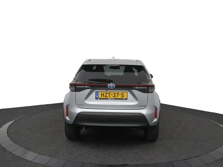 Toyota Yaris Cross - 1.5 Hybrid First Edition 48