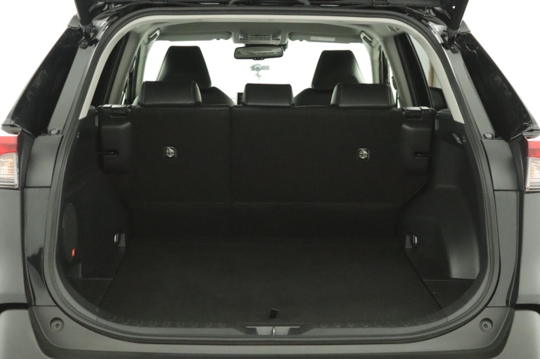 Toyota RAV4 - 2.0 VVT-iE Style 24
