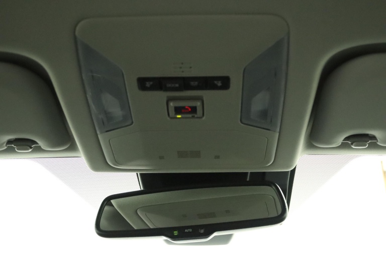 Toyota RAV4 - 2.0 VVT-iE Style 33