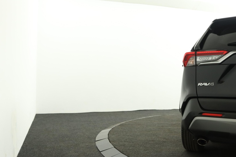 Toyota RAV4 - 2.0 VVT-iE Style 41
