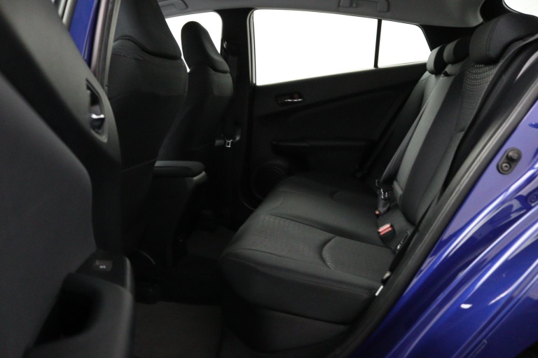 Toyota Prius - 1.8 Dynamic 12