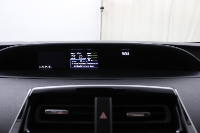 Toyota Prius - 1.8 Dynamic 23