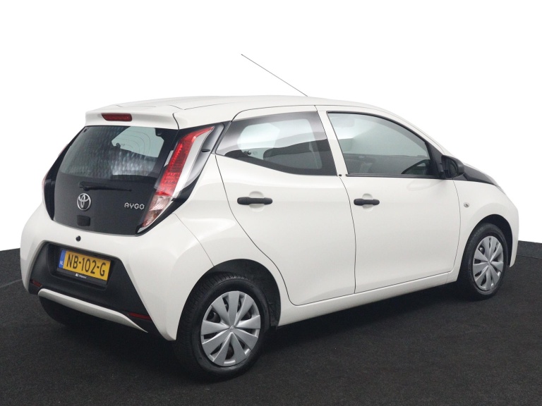 Toyota Aygo - 1.0 VVT-i x-now 2