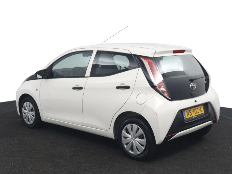 Toyota Aygo - 1.0 VVT-i x-now 4