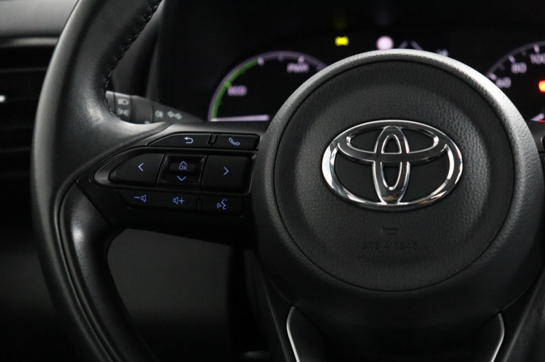 Toyota Yaris - 1.5 Hybrid Active 19