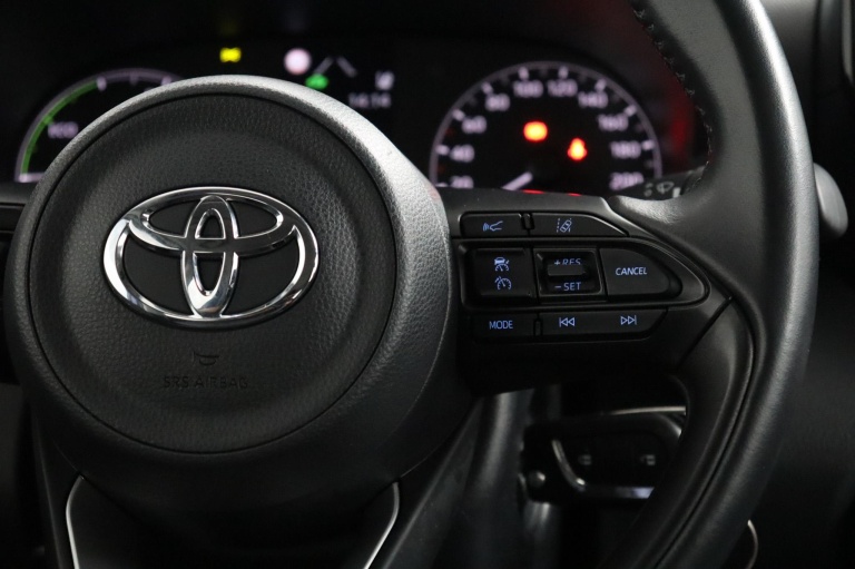 Toyota Yaris - 1.5 Hybrid Active 21