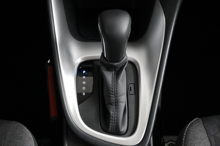 Toyota Yaris - 1.5 Hybrid Active 27
