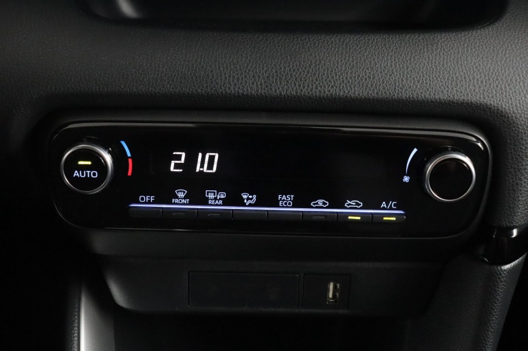 Toyota Yaris - 1.5 Hybrid Active 7
