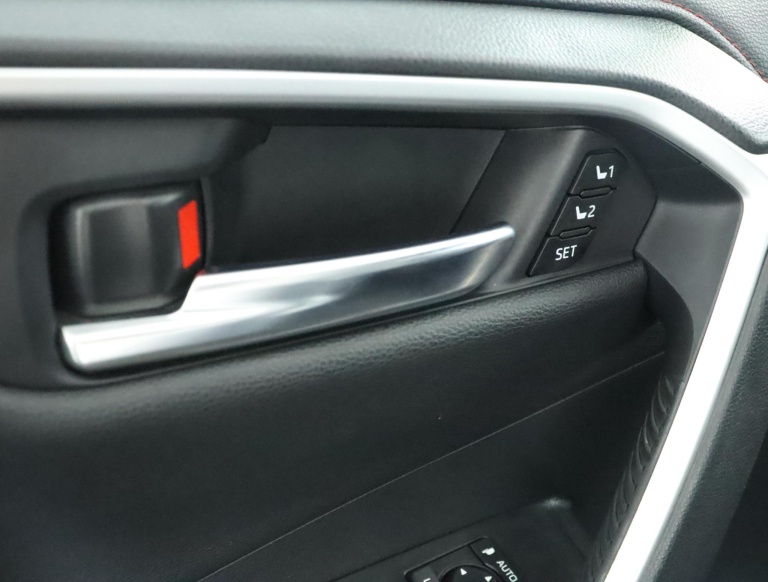 Toyota RAV4 - 2.5 Plug-in Hybrid AWD Bi-Tone Plus 28