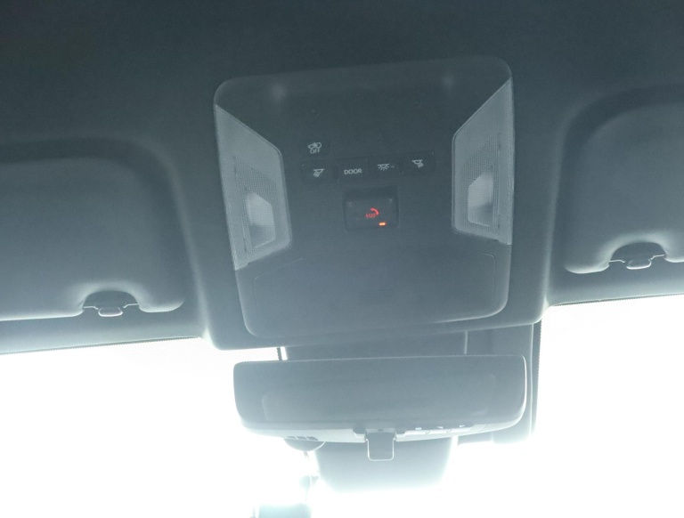Toyota RAV4 - 2.5 Plug-in Hybrid AWD Bi-Tone Plus 32