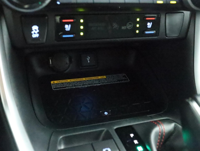 Toyota RAV4 - 2.5 Plug-in Hybrid AWD Bi-Tone Plus 56
