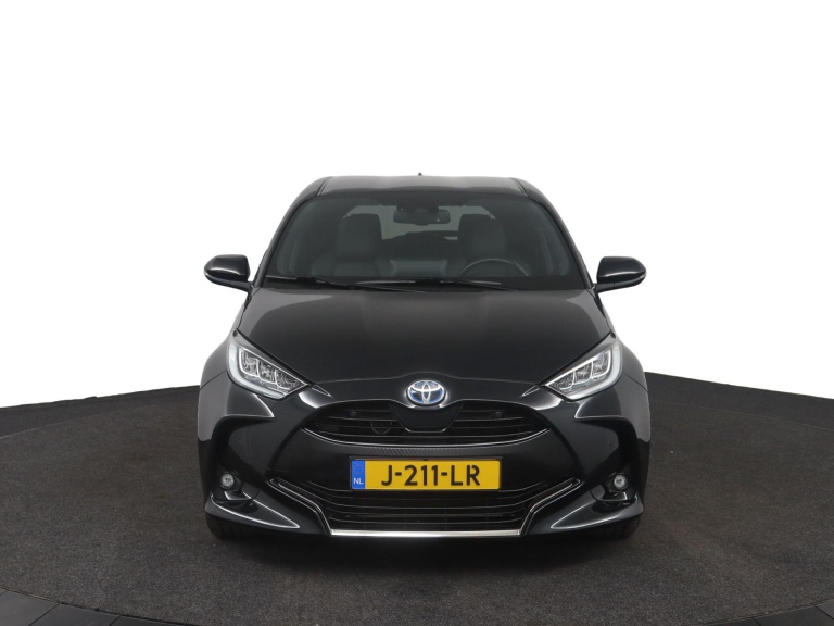 Toyota Yaris - 1.5 Hybrid Executive 16