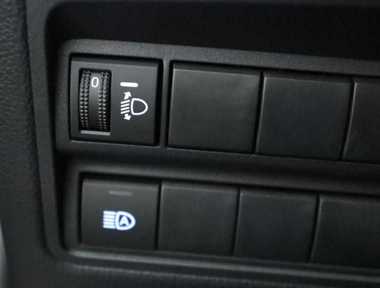 Toyota Yaris - 1.5 Hybrid Executive 29