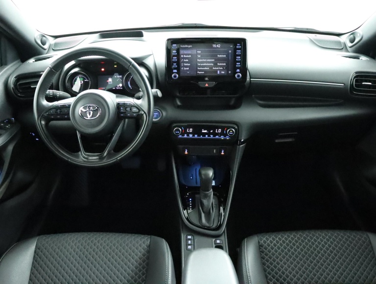 Toyota Yaris - 1.5 Hybrid Executive 4