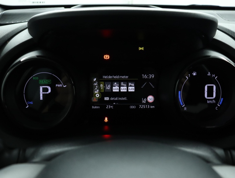 Toyota Yaris - 1.5 Hybrid Executive 51