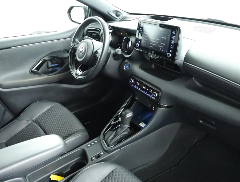 Toyota Yaris - 1.5 Hybrid Executive 67