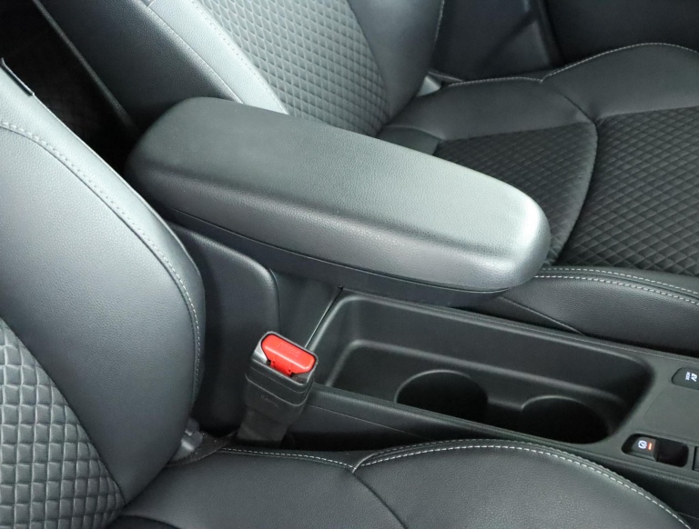 Toyota Yaris - 1.5 Hybrid Executive 68