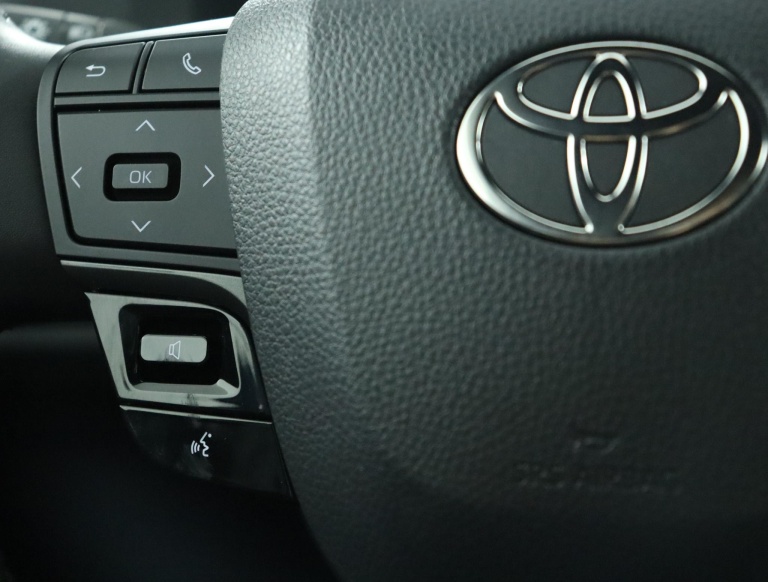 Toyota C-HR - 1.8 Hybrid 140 First Edition 19