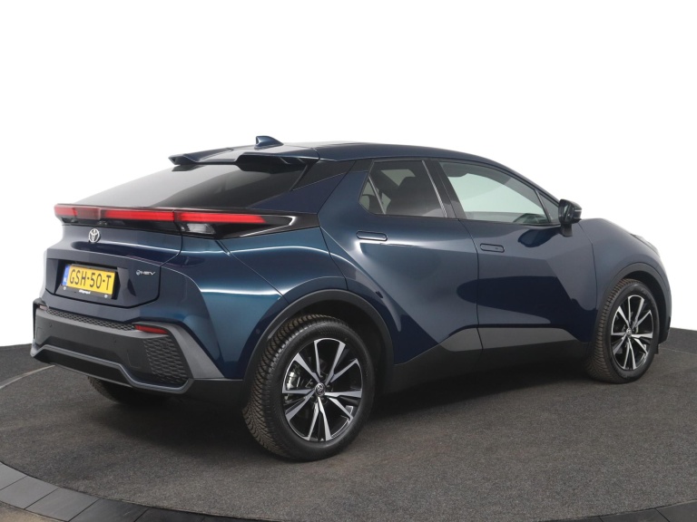 Toyota C-HR - 1.8 Hybrid 140 First Edition 2