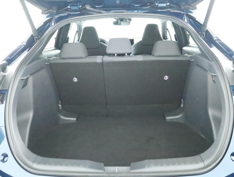 Toyota C-HR - 1.8 Hybrid 140 First Edition 24