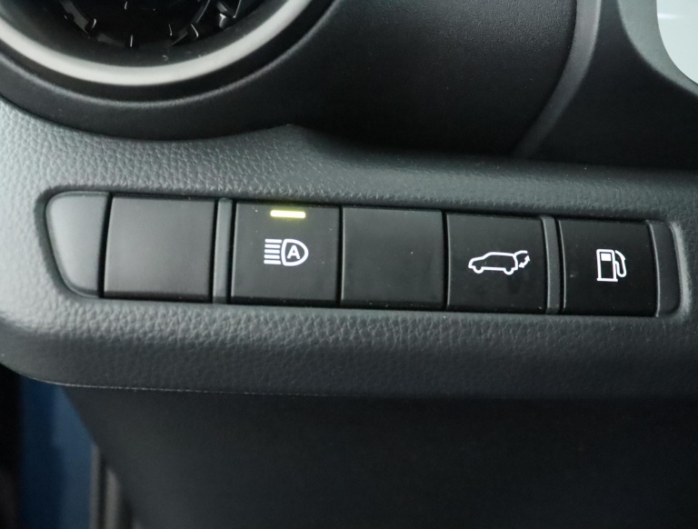 Toyota C-HR - 1.8 Hybrid 140 First Edition 30