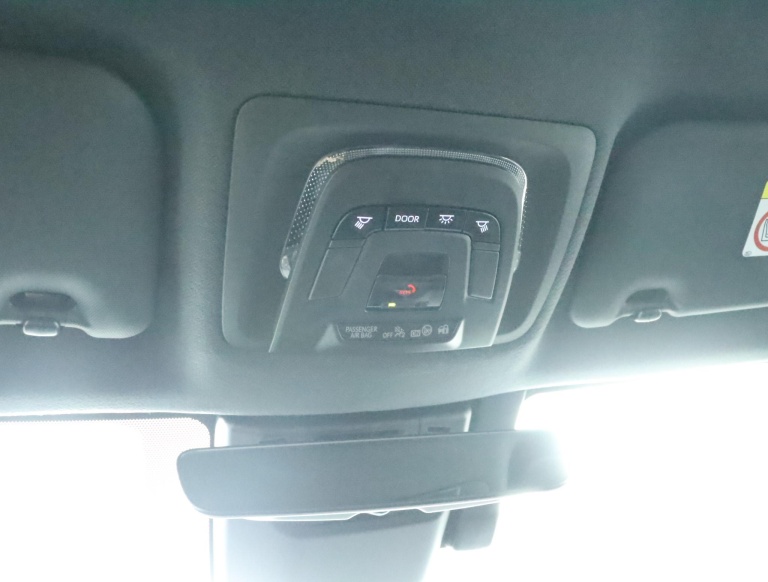 Toyota C-HR - 1.8 Hybrid 140 First Edition 33