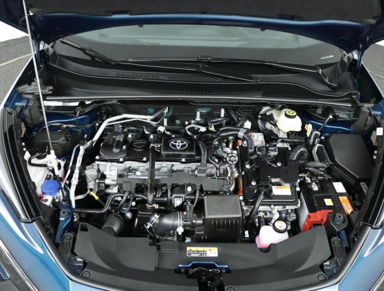 Toyota C-HR - 1.8 Hybrid 140 First Edition 35