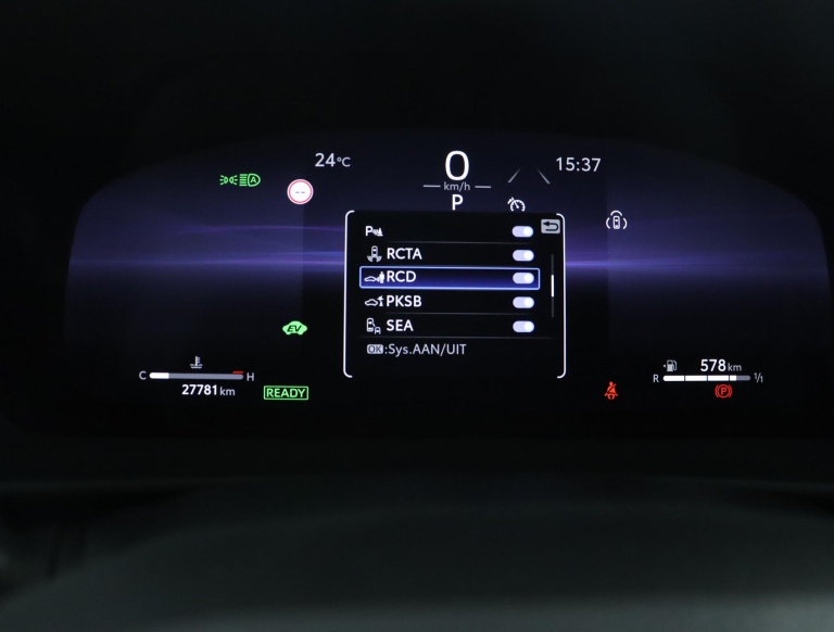 Toyota C-HR - 1.8 Hybrid 140 First Edition 48