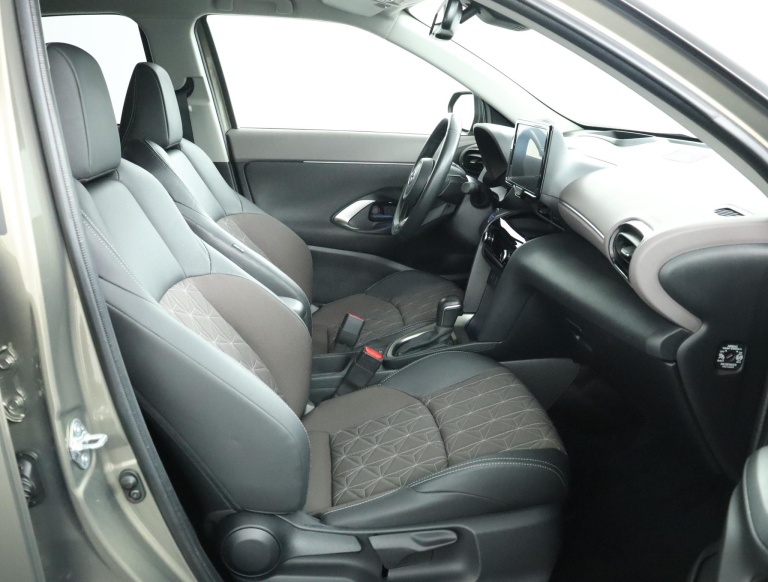 Toyota Yaris Cross - 1.5 Hybrid Executive 22
