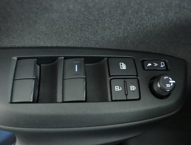 Toyota Yaris Cross - 1.5 Hybrid Executive 30