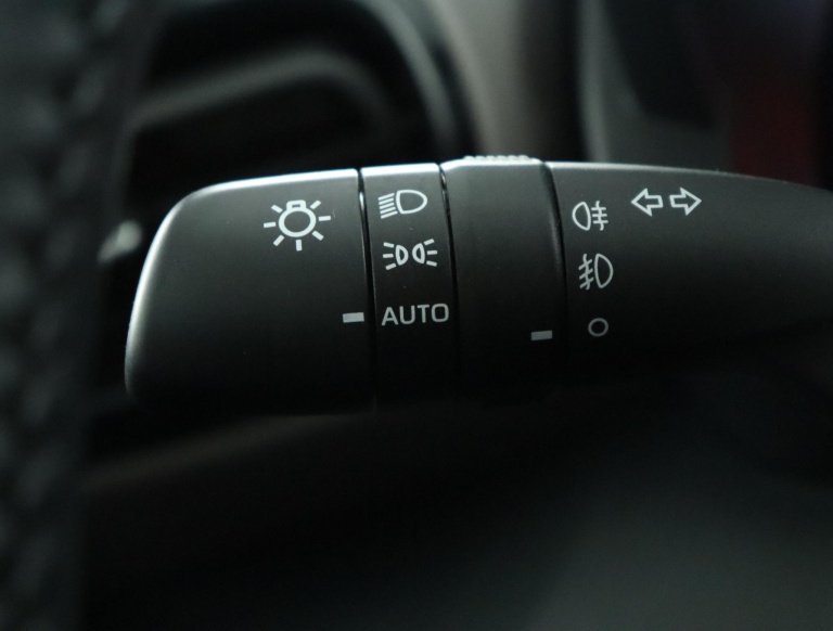 Toyota Yaris Cross - 1.5 Hybrid Executive 31