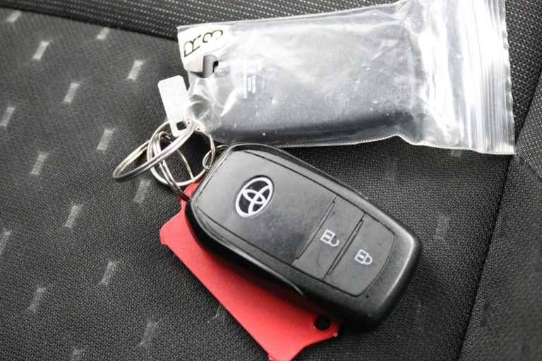 Toyota Corolla Touring Sports - Hybrid 140 11