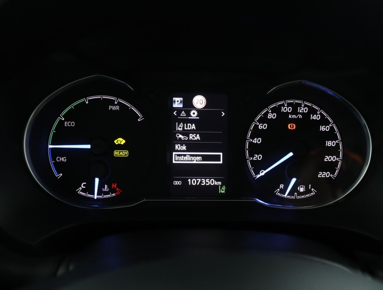 Toyota Yaris - 1.5 Hybrid Dynamic 49