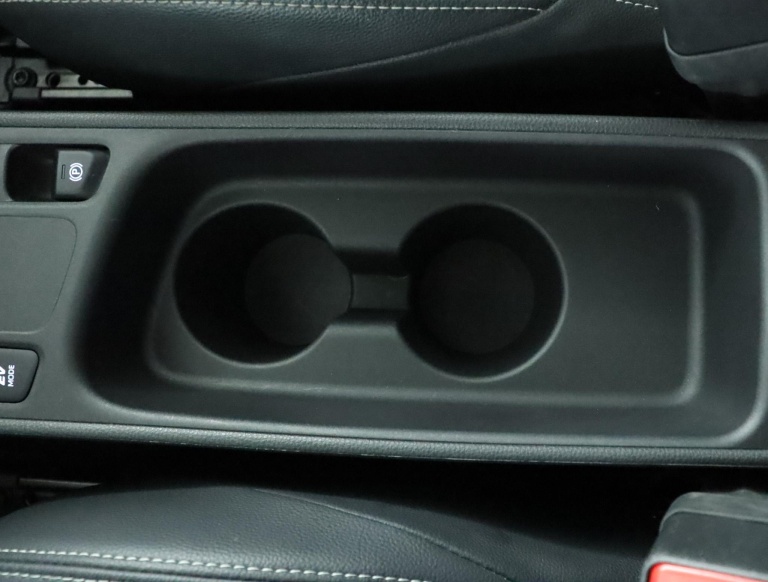 Toyota Yaris Cross - 1.5 Hybrid Executive 67