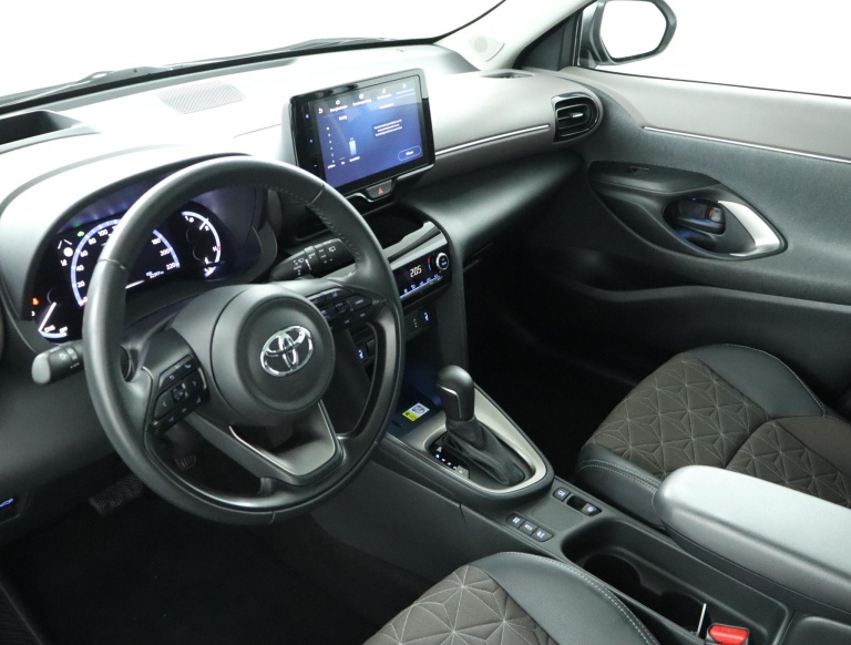 Toyota Yaris Cross - 1.5 Hybrid Executive 70