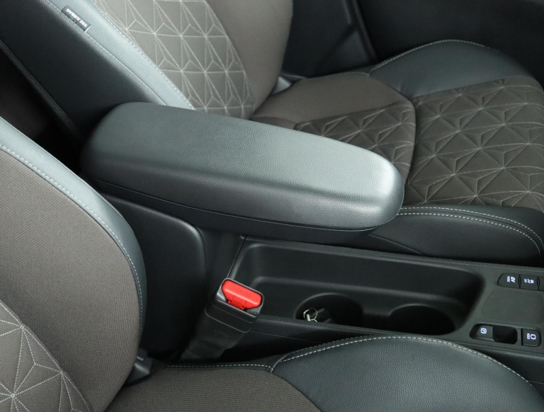 Toyota Yaris Cross - 1.5 Hybrid Executive 73