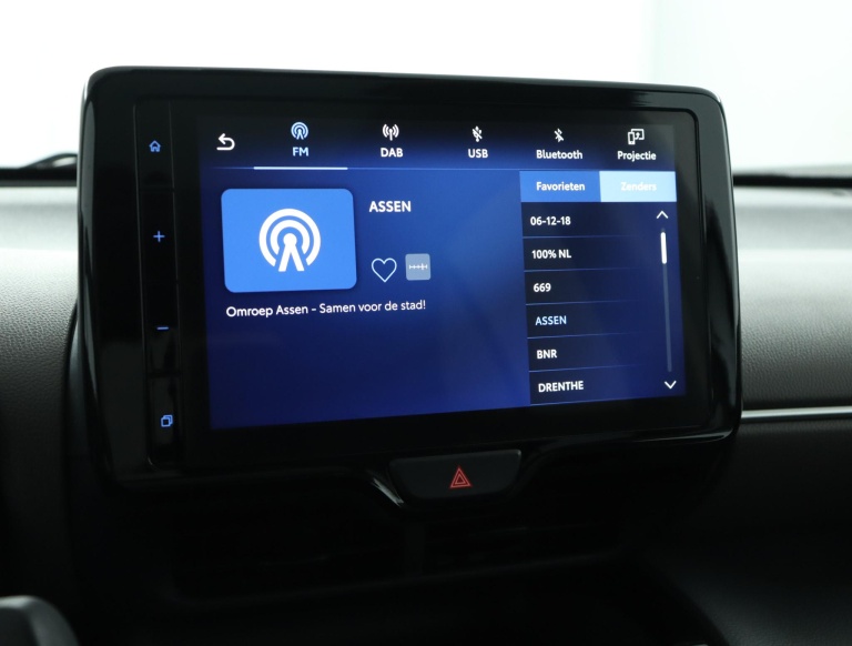 Toyota Yaris Cross - 1.5 Hybrid Executive 8