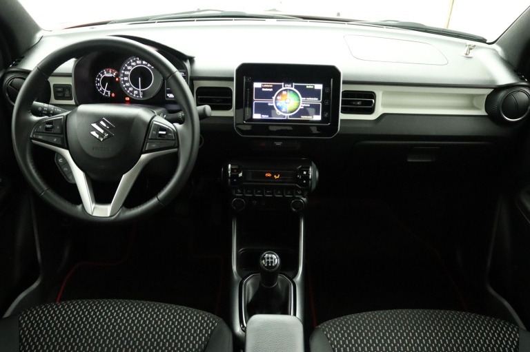 Suzuki Ignis - 1.2 Smart Hybrid Style 52